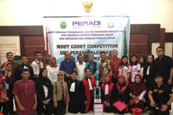 Mahasiswa UBL Juara Tiga Peradilan Semu Se-Sumatera