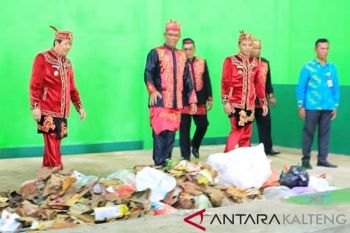 Legislator Kotim minta sanksi tegas untuk pembuang sampah sembarangan