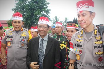 Masyarakat harus pahami pluralisme, kata Mahfud
