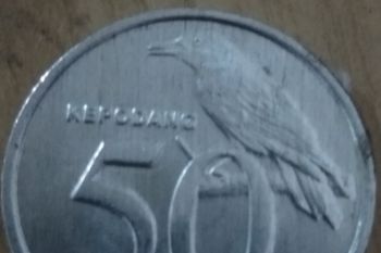 Rupiah Senin pagi melemah