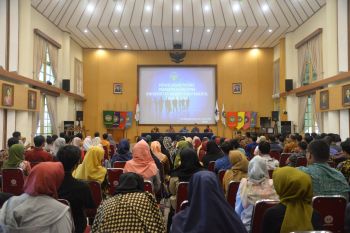 CPNS dosen UNY diminta mewakafkan diri untuk kemajuan pendidikan
