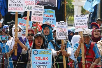 Pro kontra revisi perda kawasan terbatas merokok