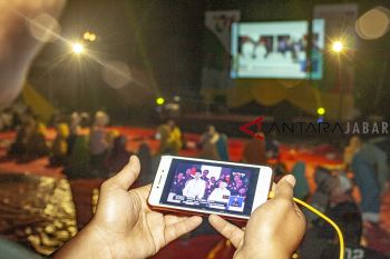 Nobar debat Capres dan Cawapres 2019