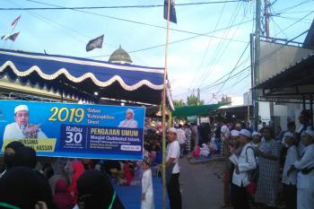 Warga antusias hadiri pengajian "2019 Tahun Kebangkitan Umat"