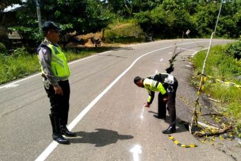 Satlantas Polres Barito Utara pasang rambu imbauan