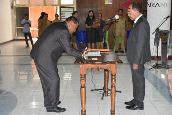 Yosef Rera Beka jadi Penjabat Sekda Kota Kupang