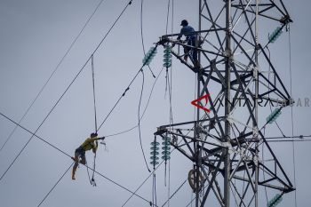 Target penambahan kapasitas pembangkit listrik