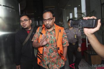 KPK sita dokumen keuangan SPAM hasil geledah rumah tersangka