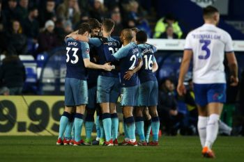 Tottenham melaju ke putaran keempat usai melibas Tranmere Rovers