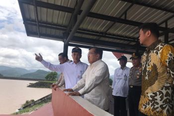 JK tinjau Bendungan Bili-bili dan jembatan ambruk di Gowa