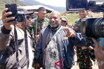 Bupati Nduga Papua minta warganya dukung pembangunan jalan