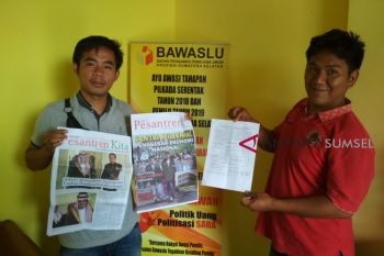 Tabloid "Pesantren Kita" dan "Indonesia Barokah" beredar di Muratara