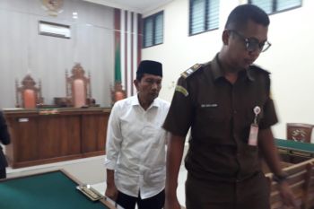 Pungli sertifikat, mantan pegawai BPN divonis 14 bulan penjara