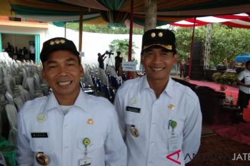 Bupati Batang minta kades cermat mengurus pendaftaran tanah