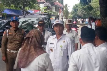 Batang bangun kawasan kuliner PKL di Jalan Ahmad Dahlan
