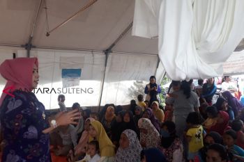 Perempuan korban likuefaksi disemangati untuk bangkit pascabencana