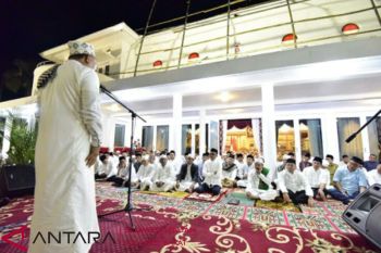 Sulawesi Selatan bertasbih sambut pergantian tahun