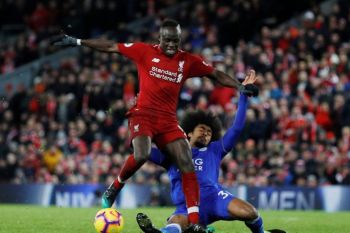 Liverpool ditahan imbang Leicester 1-1