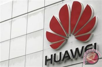 Bos Huawei ditangkap saat gunakan perangkat dari Apple