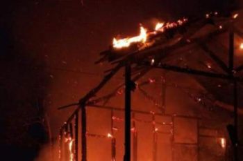 Sebuah rumah di Kelurahan Jambu ludes terbakar