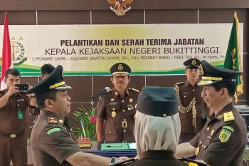 Kajari bukittinggi dijabat mantan Aspidsus Kejati Kepri