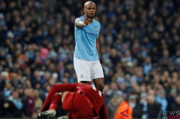 Guardiola sebut masa depan Kompany tak menentu di City