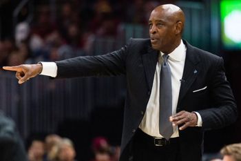 Larry Drew  dan  Cavaliers  sepakat berpisah