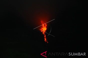 Lava pijar gunung Merapi