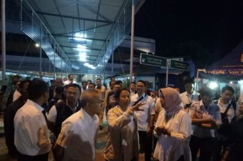 Menteri BUMN Tinjau Dermaga Eksekutif Pelabuhan Merak