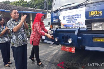 Stabilisasi harga, Bulog gelontor beras ke pasar