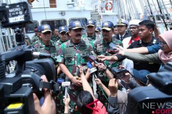 Lantamal VI siap gelar joy sailing kapal perang