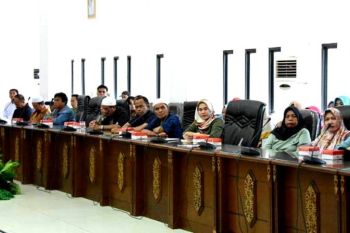 Eks pedagang Pendopo minta pasar sementara ditertibkan