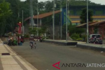 PKL diizinkan berjualan di Sport Center Kudus