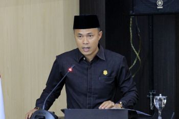 Fraksi PAN DPRD Kota Solok tolak relokasi pedagang Lingkar Koto Panjang