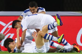 Hajar  Turkmenistan 4-0, Uzbekistan melaju ke babak 16 besar Piala Asia