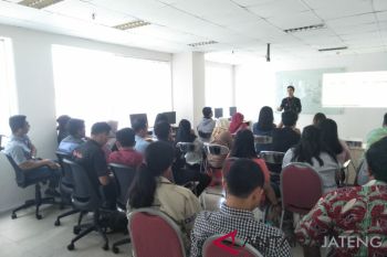 Petani Tawangmangu dibidik jadi investor pasar modal