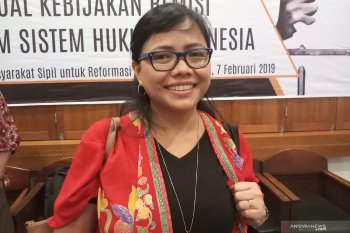 Sidang MK sebagai 'panggung' politik