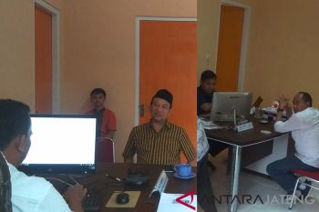 Diduga dukung salah satu capres, Bawaslu periksa Bupati Banyumas (VIDEO)