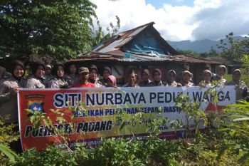 Polresta Padang berbagi kepada warga melalui program Siti Nurbaya