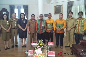 Pemkab HST studi pengembangan budaya dan pariwisata Ke Tomohon