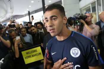 Hakeem al-Araibi akhirnya bebas setelah ditahan di Thailand