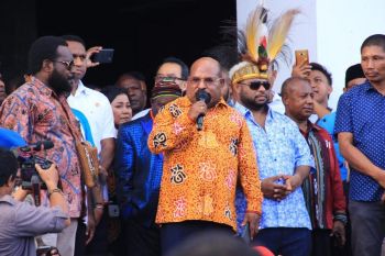 Gubernur Papua mengapresiasi dukungan warga terkait kasus yang ditangani KPK