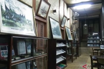 Koleksi PDIKM Padang Pajang dirawat menggunakan gel silika, ini tujuannya