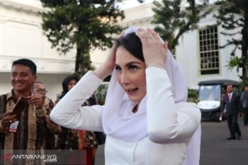 Alami pendarahan, Arumi Bachsin dilarikan ke rumah sakit