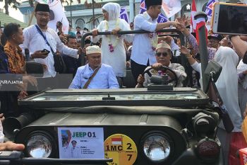 Khofifah Akomodasi Program Desa Cemara Gus Ipul-Puti