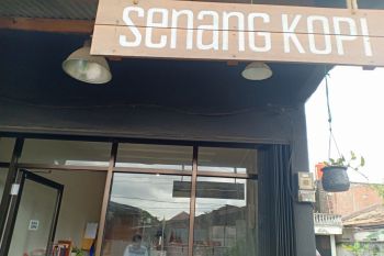 Harumnya bisnis kedai kopi