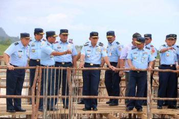 KSAU tinjau pembangunan mes prajurit Skuadron Udara 27 di Biak