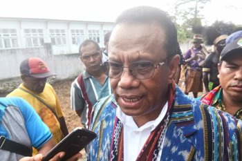 Legislator Senayan ajak warga Papua nonton debat capres