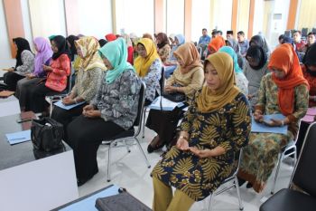 Pemprov Sulteng : strategi pemberdayaan perempuan ikut sertakan kaum adam