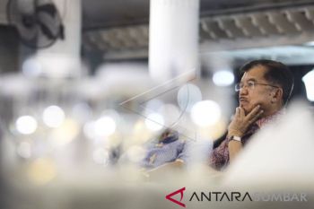 Pilpres aman pengusaha tak perlu khawatir, kata Wapres